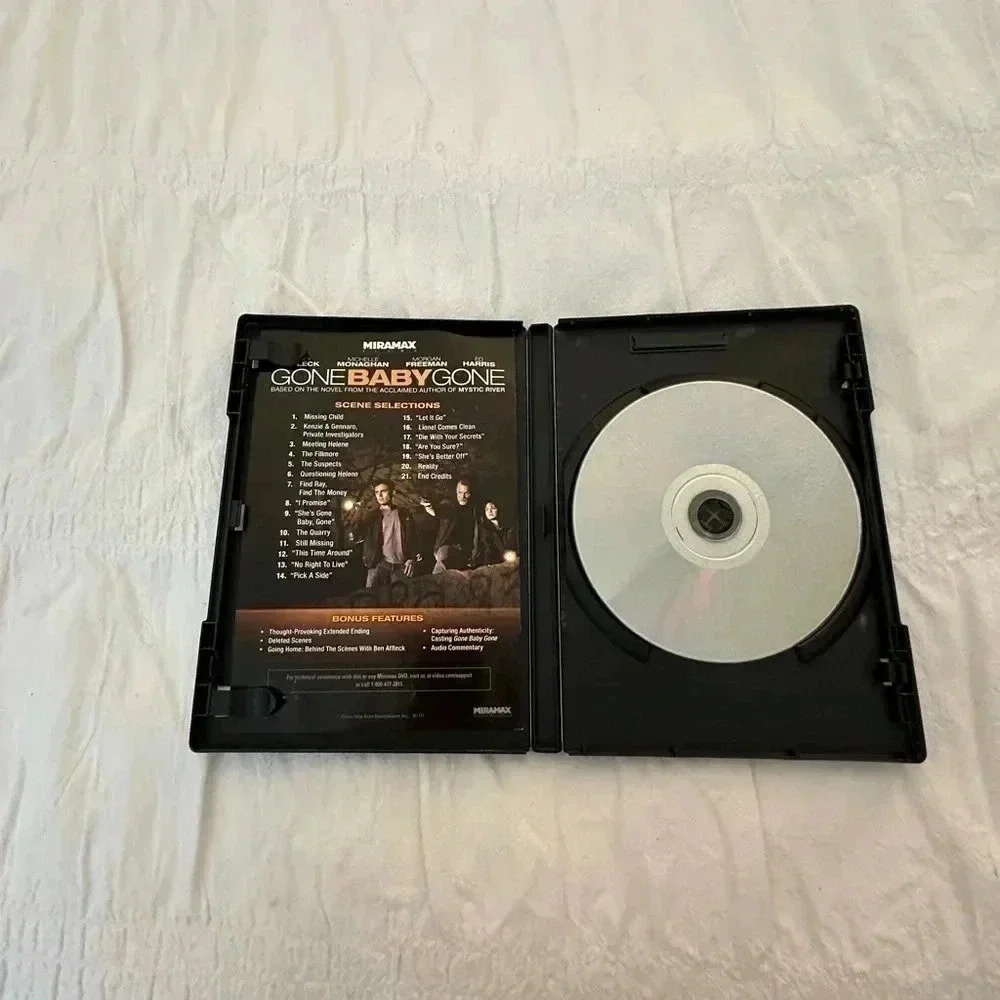 Gone Baby Gone (DVD,2008) Drama Morgan Freeman, Casey Affleck Miramax.
. - Picture 4 of 5